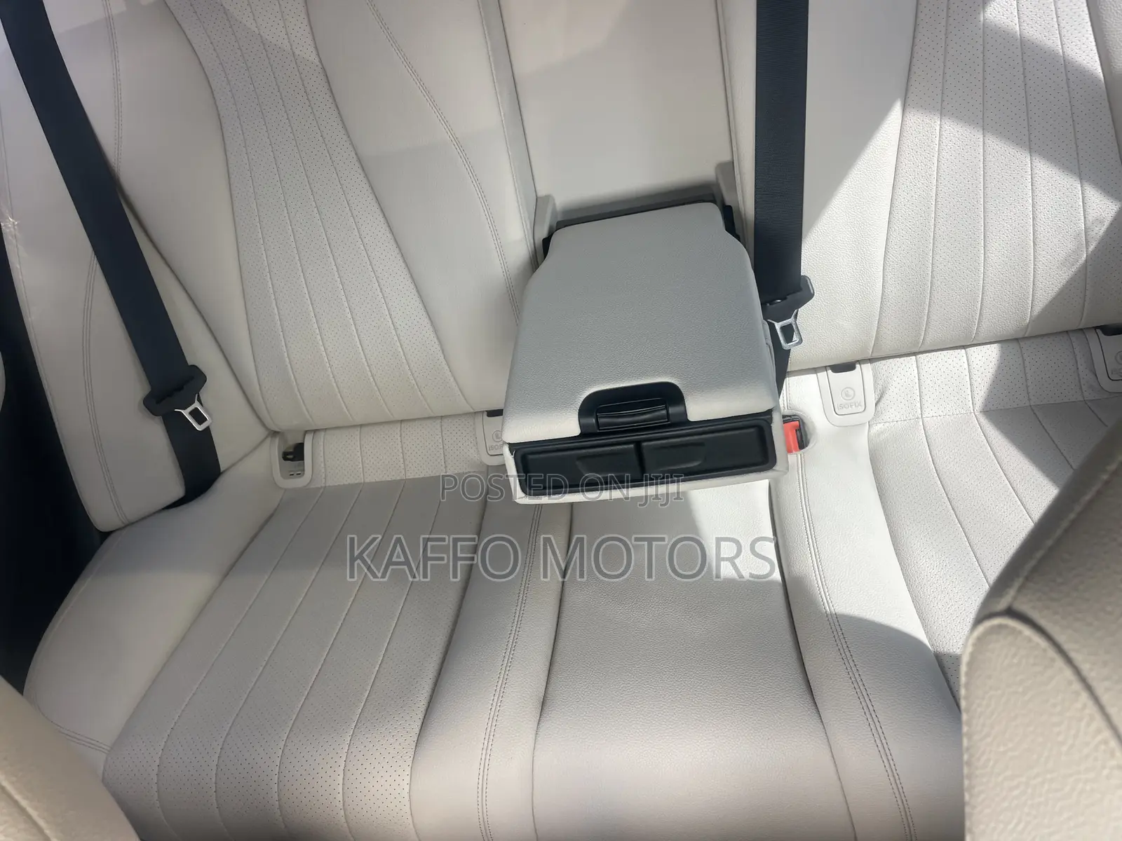 Mercedes-Benz E350 2021 Silver