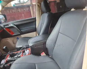 Toyota Land Cruiser Prado 2011 Black