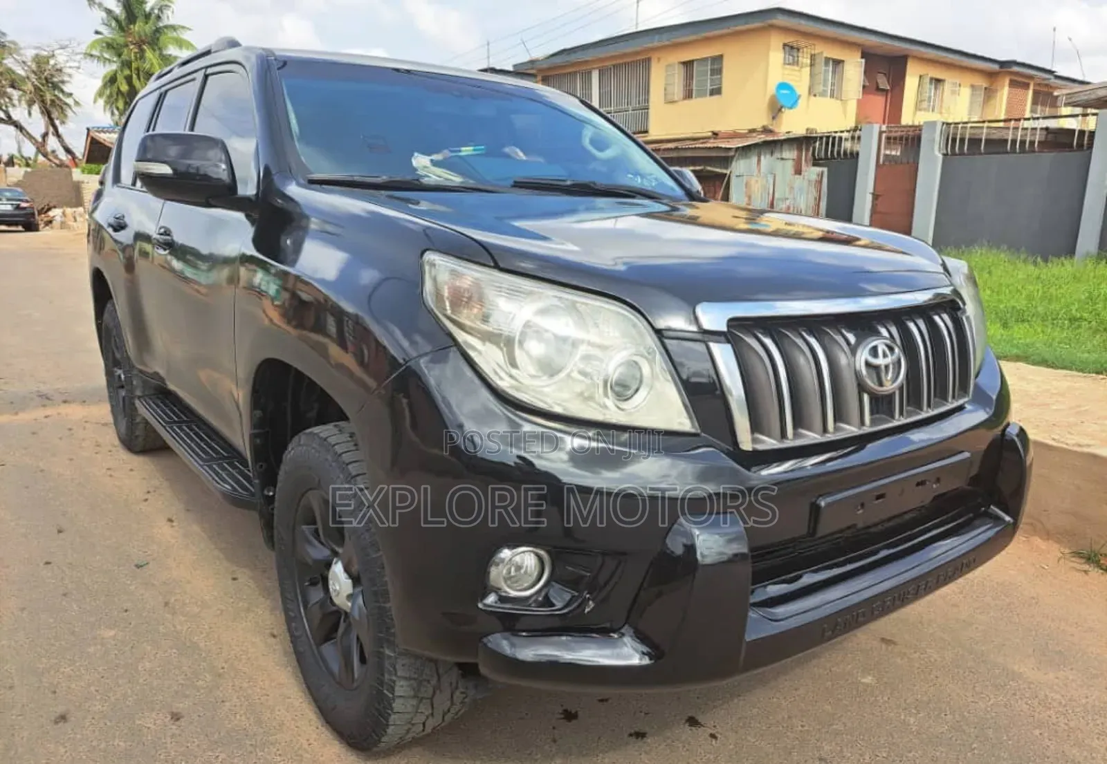 Toyota Land Cruiser Prado 2011 Black