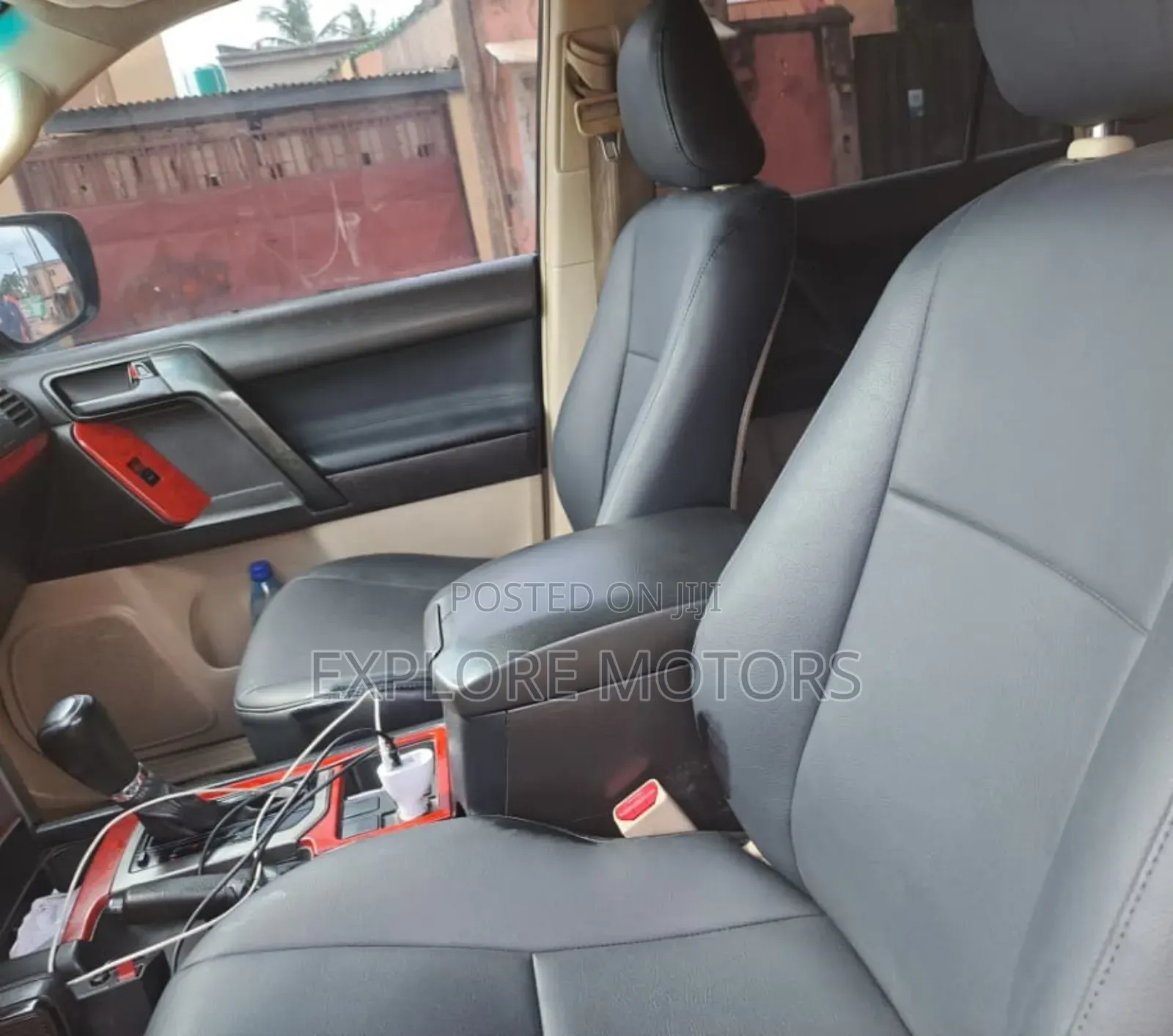 Toyota Land Cruiser Prado 2011 Black