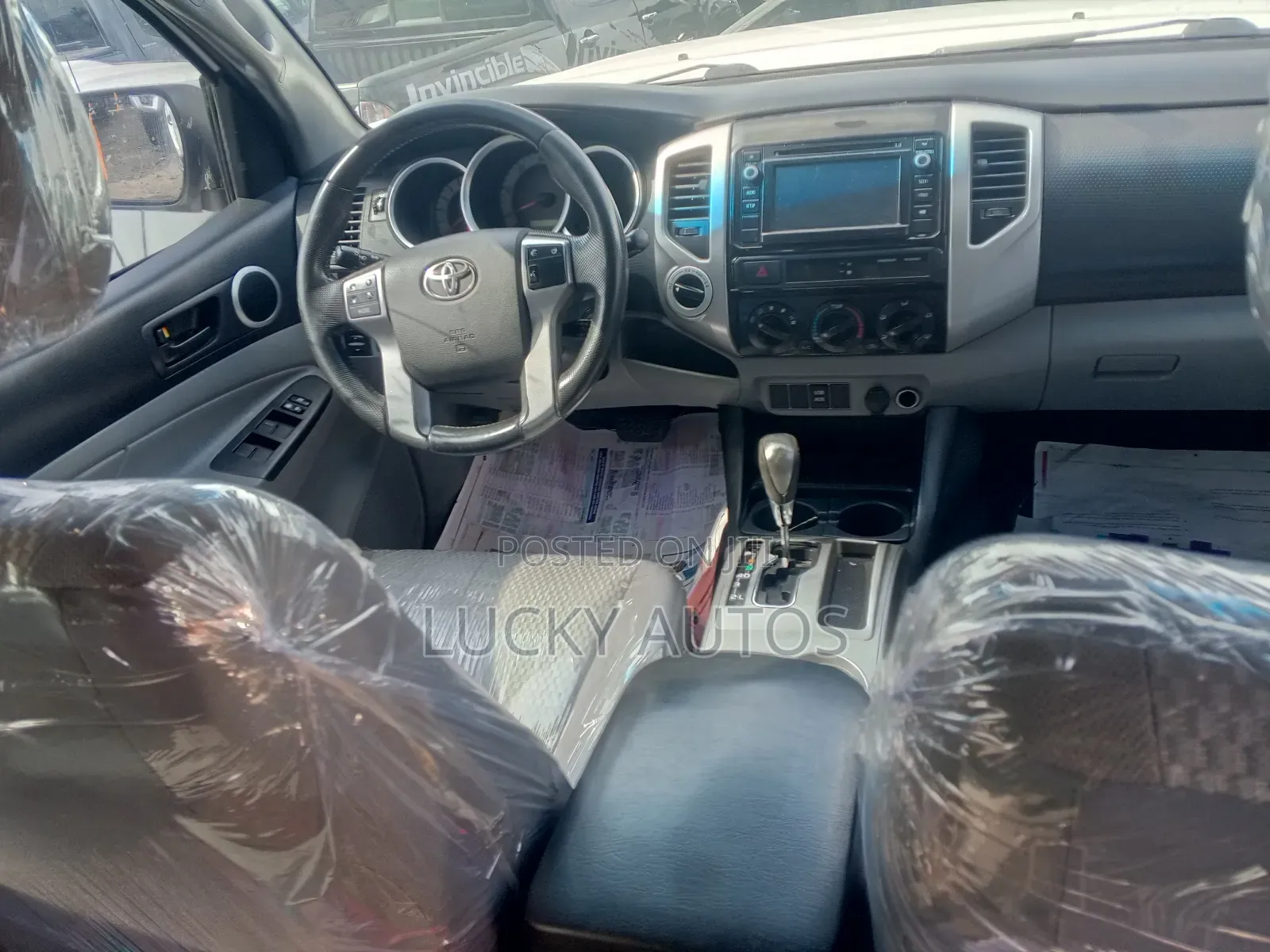 Toyota Tacoma 2013 White