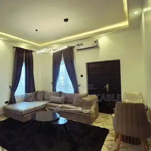 Beautiful 2 Bedroom Apartment - Shortlet