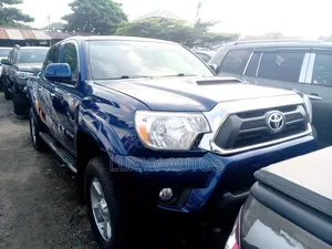 Toyota Tacoma 2015 Blue