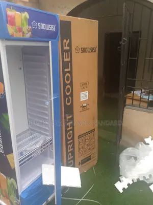 Snowsea 400l Display Chiller – With Shelves
