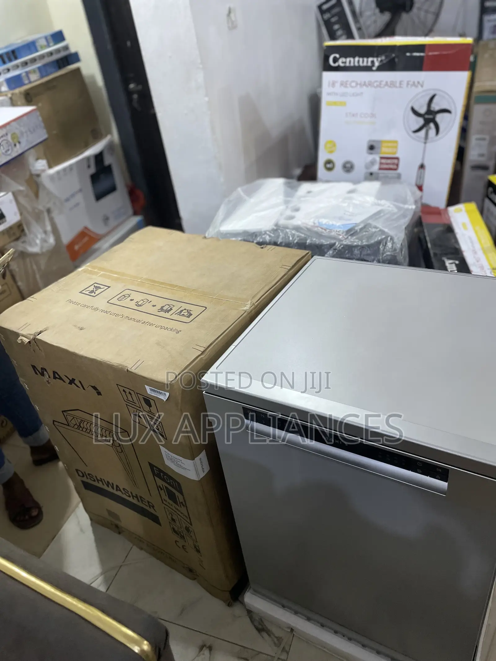 Brand New Maxi Dishwasher – Built for High-Volume Use