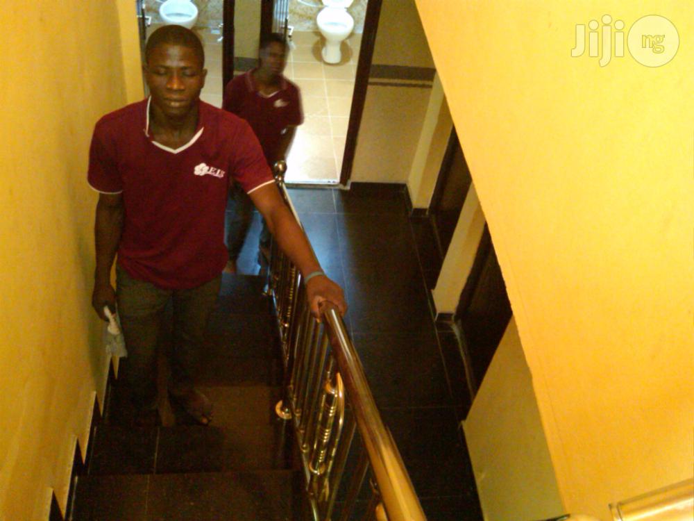 Reis Cleaning Services
