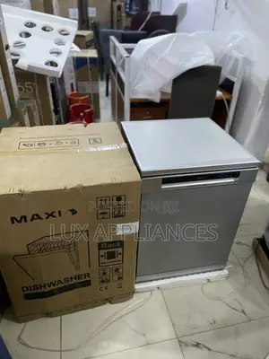 Maxi Dishwasher – Advanced Design, Superior Cleaning