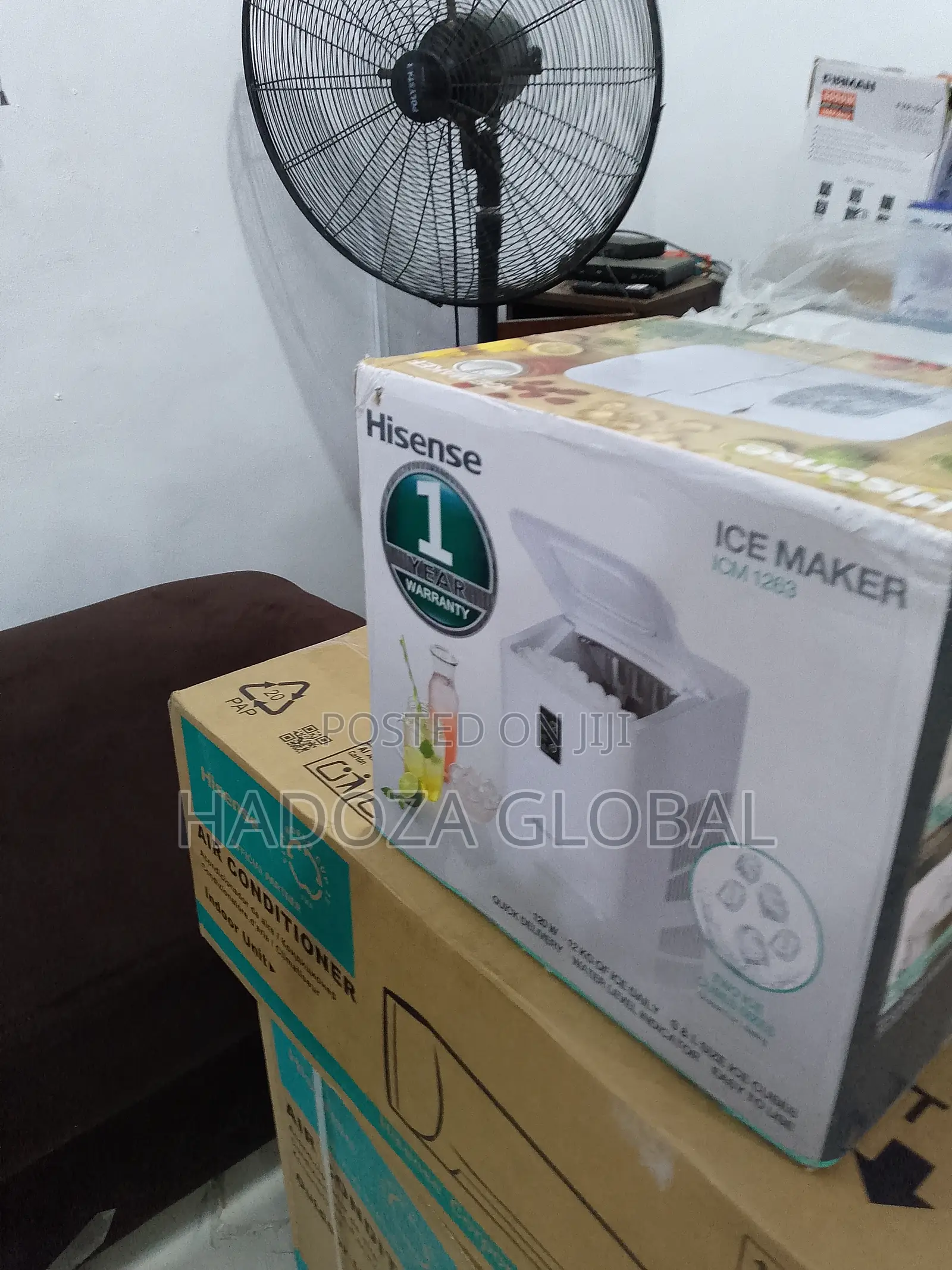 Hisense Plug-in Ice Cube Machine