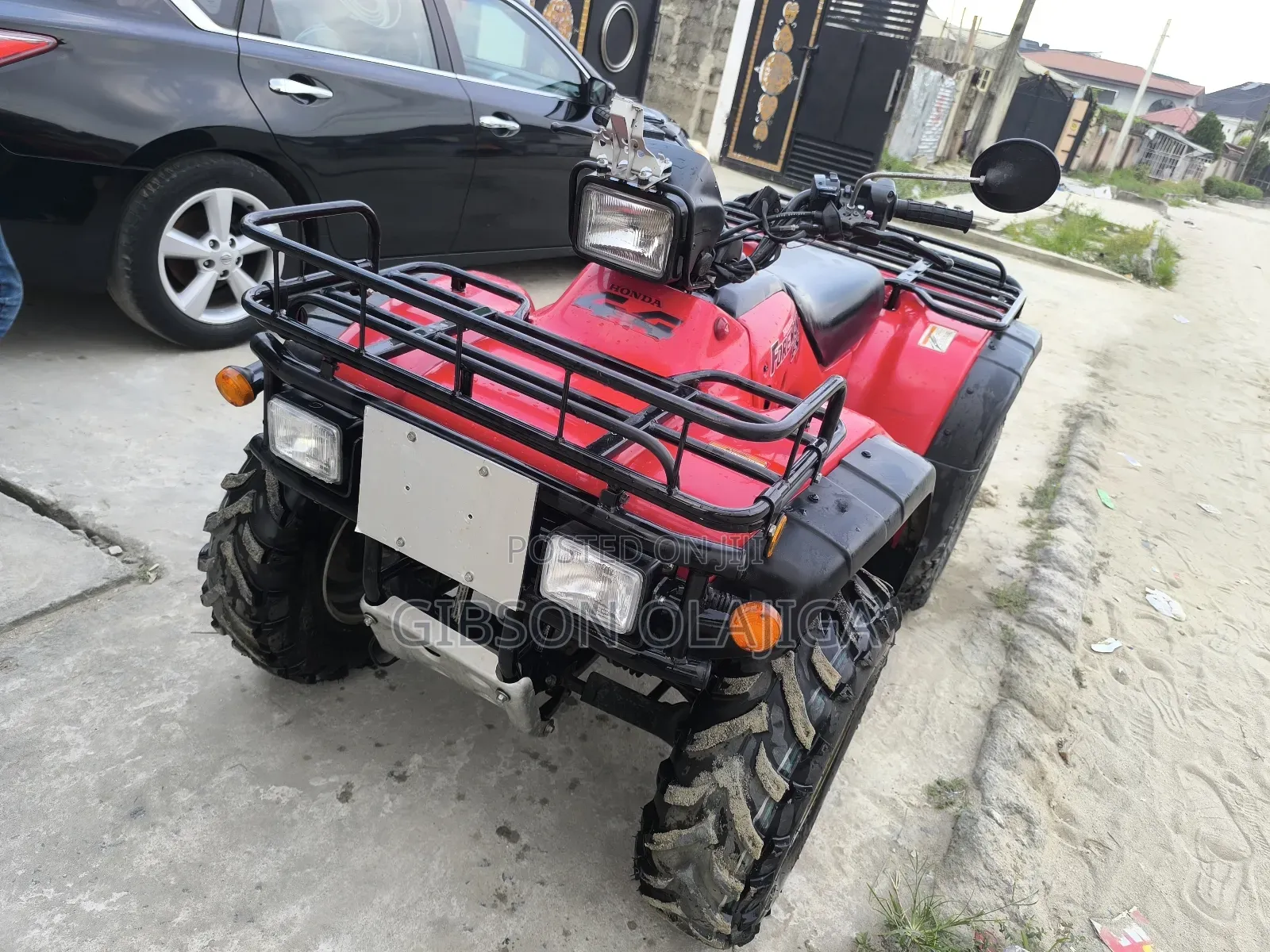 Honda 2005 Red