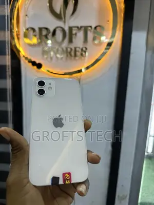 Apple iPhone 12 64 GB White