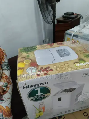 Hisense Table Ice Cube Appliance