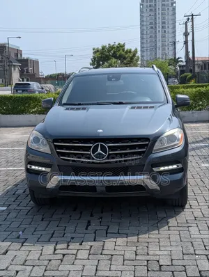 Mercedes-Benz M Class ML350 4dr SUV (3.5L 6cyl 7A) 2014 Gray