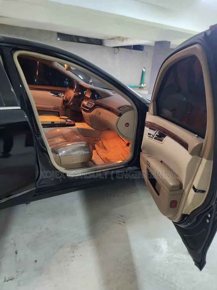 Mercedes-Benz S-Class S 550 2010 Black