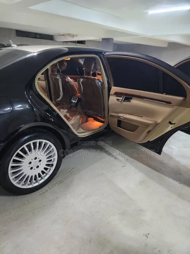 Mercedes-Benz S-Class S 550 2010 Black