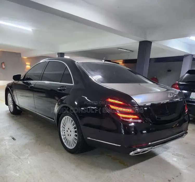 Mercedes-Benz S-Class S 550 2010 Black
