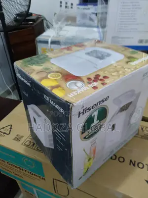 Hisense Desktop Ice Cube Machine