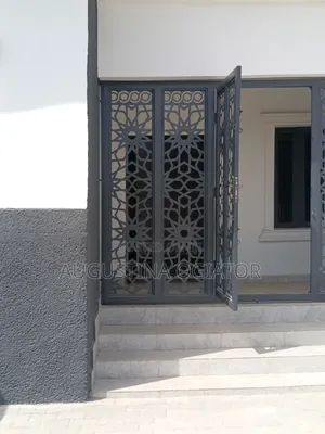 4bdrm Bungalow in Police Service, Idu Industrial for rent