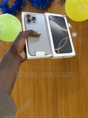 Apple iPhone 16 Pro Max 256 GB Gold