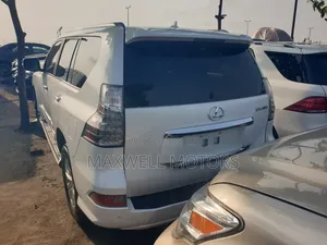 Lexus GX 460 Luxury 2015 White