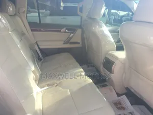 Lexus GX 460 Base 2014 Gold