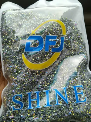Original Rhinestone - Number 1 Fabric Stone Size 10 for Fabric Design