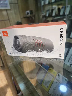 JBL Charge 5