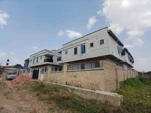 3bdrm Duplex in New Garage, Ibadan for sale