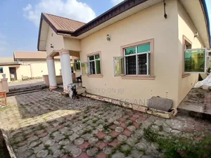 4bdrm Bungalow in Ire Akari Estate, Ibadan for sale