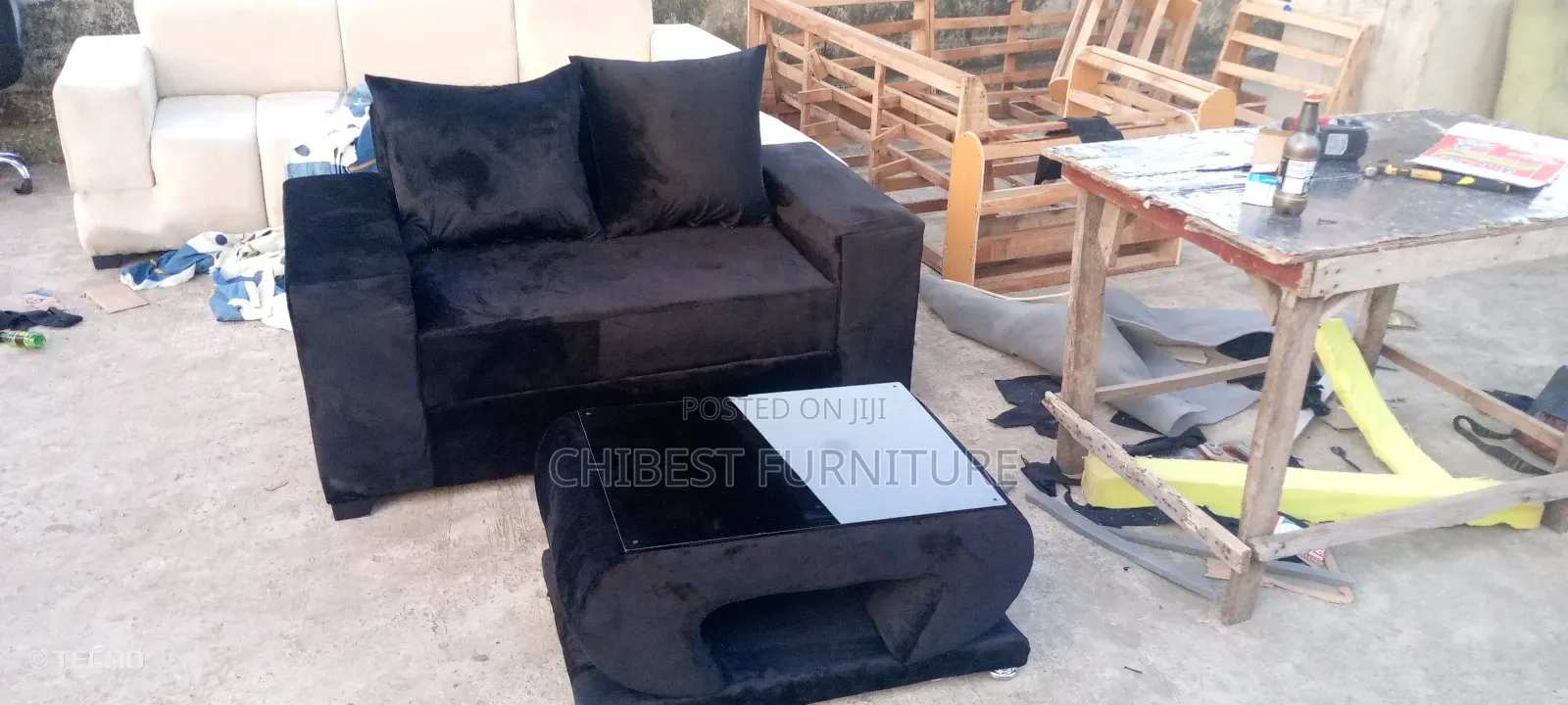 Standard Two Sitter Sofa Chair With Center Table