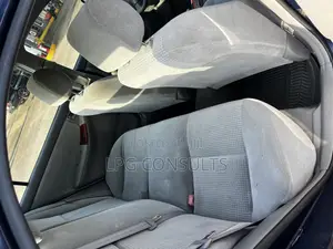 Toyota Corolla LE 2005 Blue