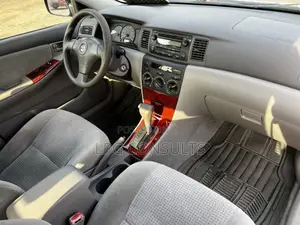 Toyota Corolla LE 2005 Blue