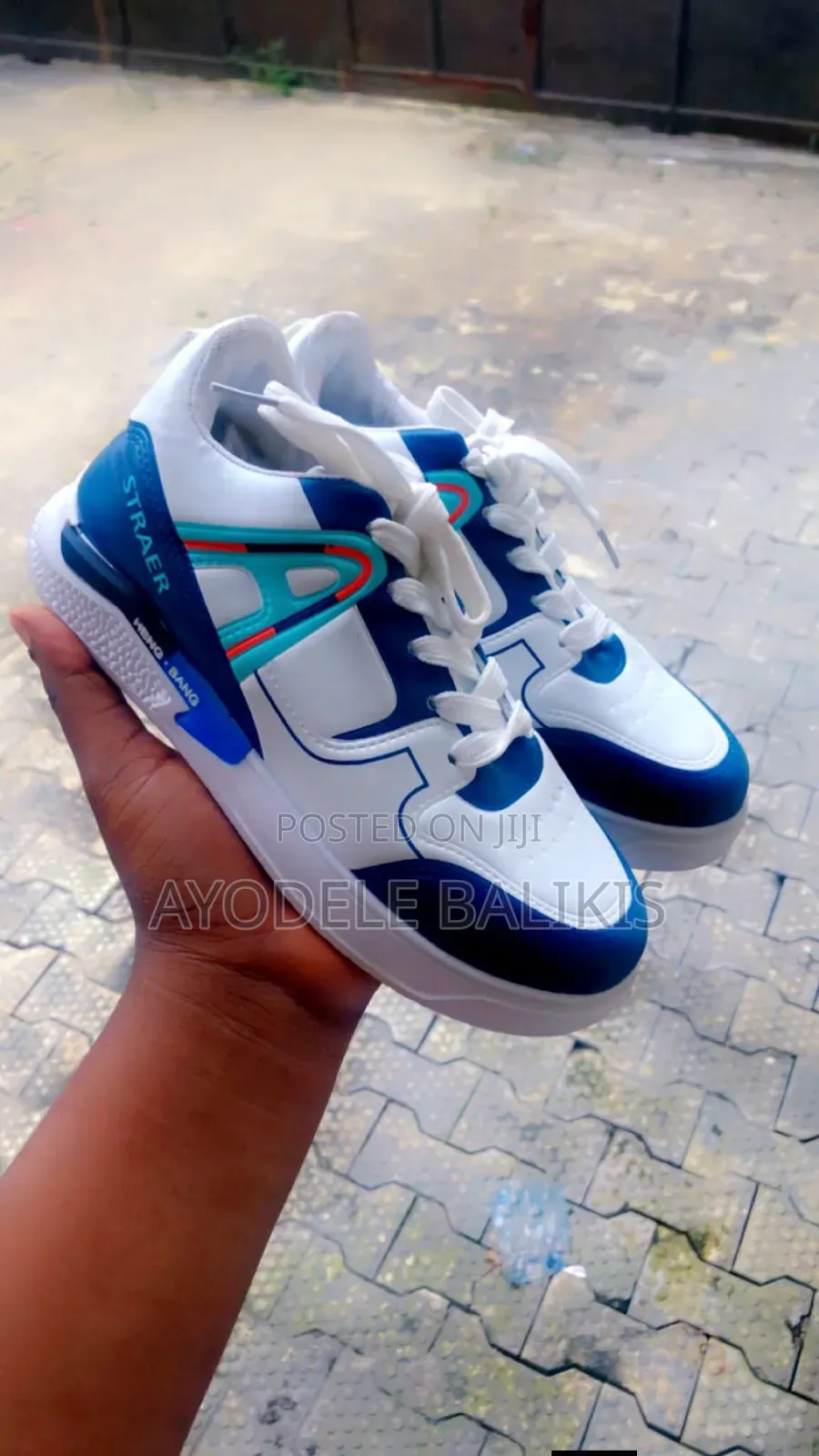 Strate Sneakers