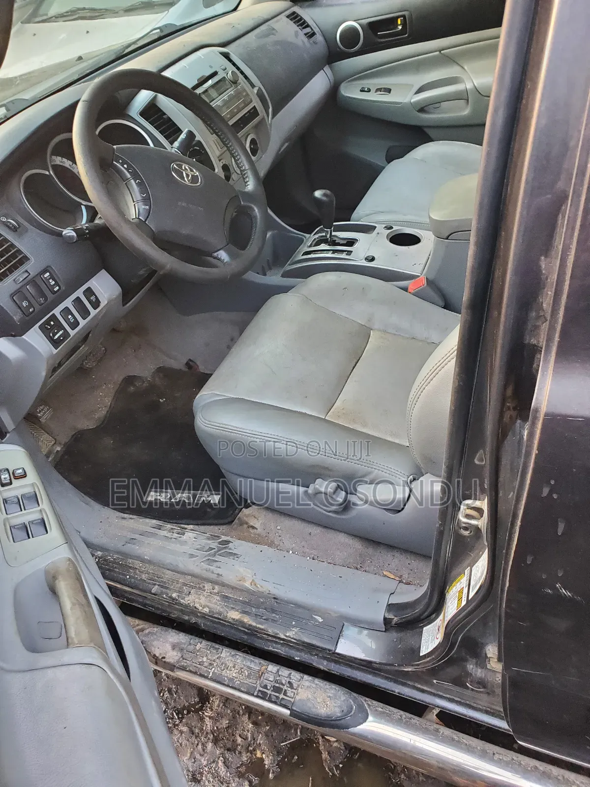 Toyota Tacoma 2010 Gray