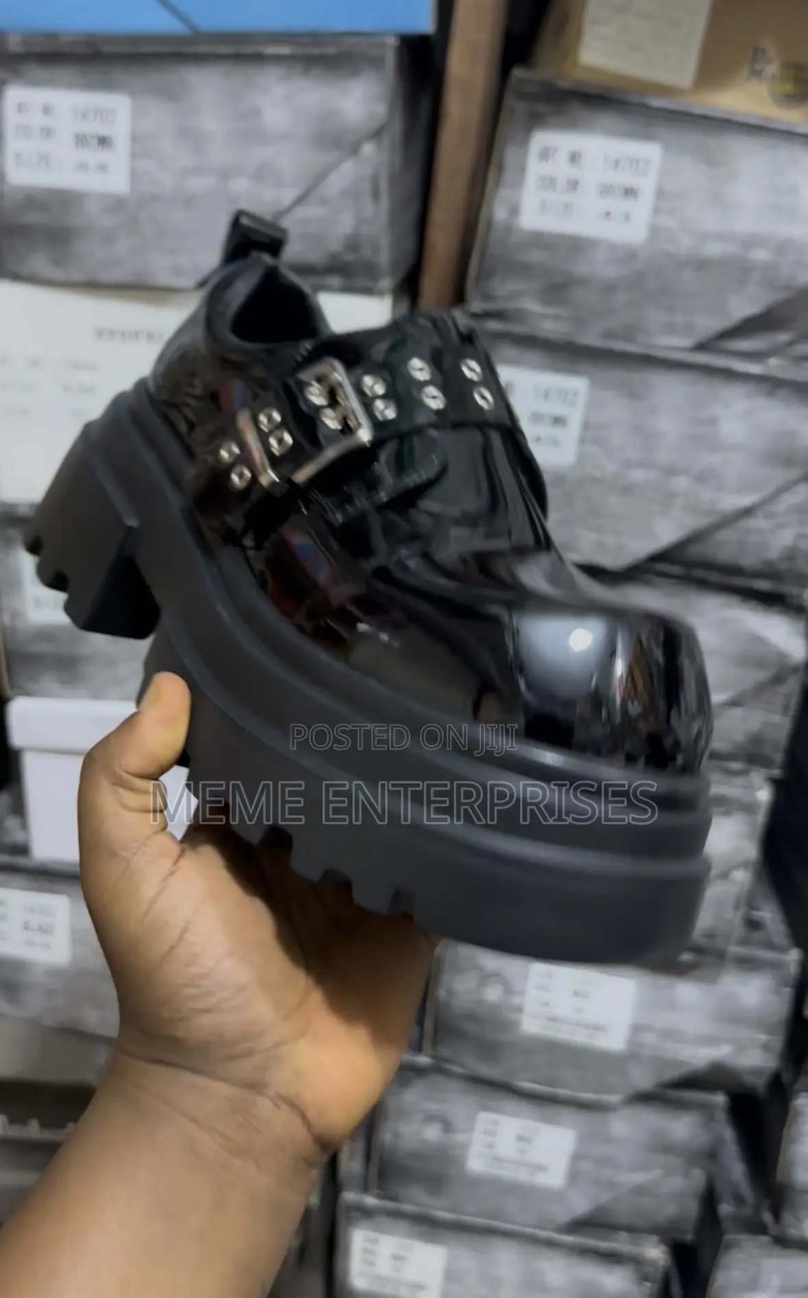 High-Sole Shoe~< 