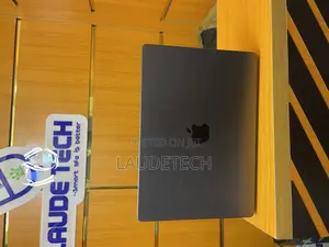 Laptop Apple MacBook Pro 2024 M4 14-inch 16GB Apple M4 SSD 512GB