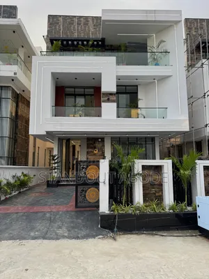 6bdrm Duplex in In An Estate, Chevron for sale
