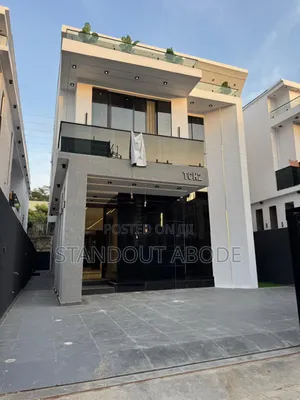 5bdrm Duplex in In An Estate, Chevron for sale