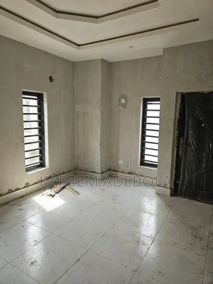 3bdrm Block of Flats in Wisdom Heights for rent
