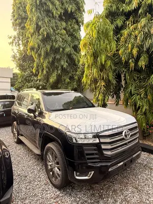 New Toyota Land Cruiser 2023 Black