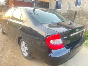 Toyota Camry XLE V6 4dr Sedan (3.0L 6cyl 4A) 2003 Black