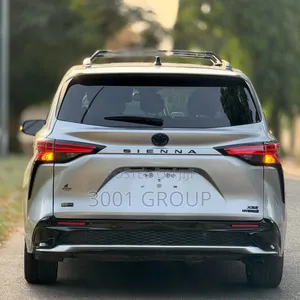 Toyota Sienna XSE AWD 7-Passenger 2023 Gray