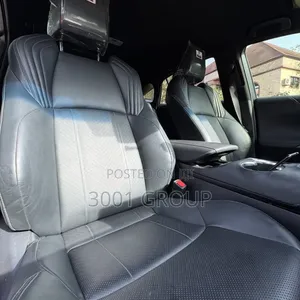 Toyota Venza 2022 Burgundy