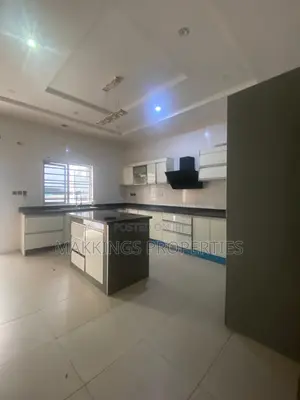 1bdrm Apartment in Chevron for rent