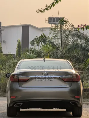 Lexus ES 350 FWD 2016 Brown