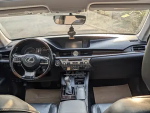 Lexus ES 350 FWD 2016 Brown