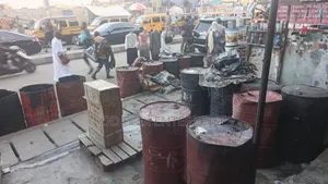 200kg 60/70 Bitumen Available