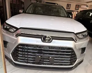 New Toyota Grand Highlander XLE FWD 2024 Silver