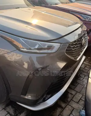 Toyota Highlander 2021 Gray