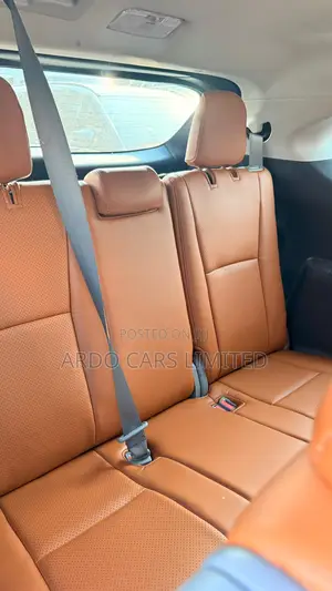 Toyota Highlander 2021 Gray
