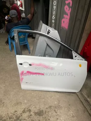 Camry 2015 Model Front Right Door Neat One